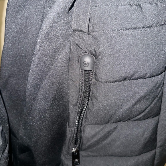 MICHAEL Michael Kors Black Hooded Puffer Jacket - Picture 8 of 12